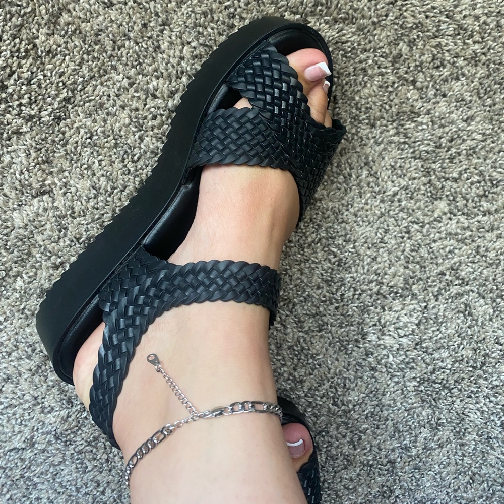 Melissa Salinas Criss Cross Black Chunky Platform Sandal